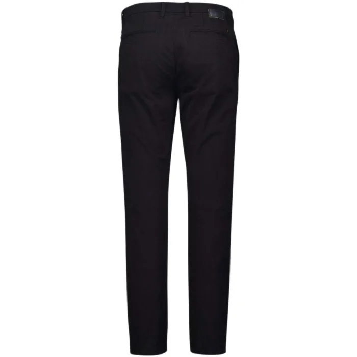 No Excess Chino Zwart